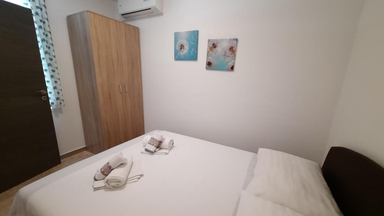 Apartment Tonci 诺瓦利娅 外观 照片