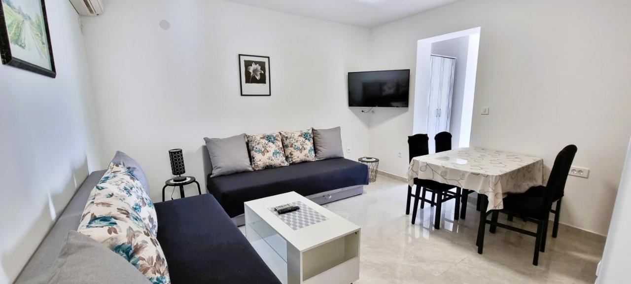 Apartment Tonci 诺瓦利娅 外观 照片