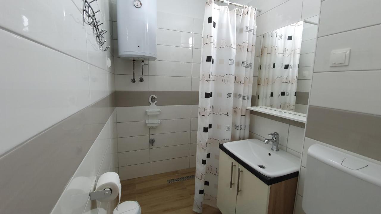 Apartment Tonci 诺瓦利娅 外观 照片